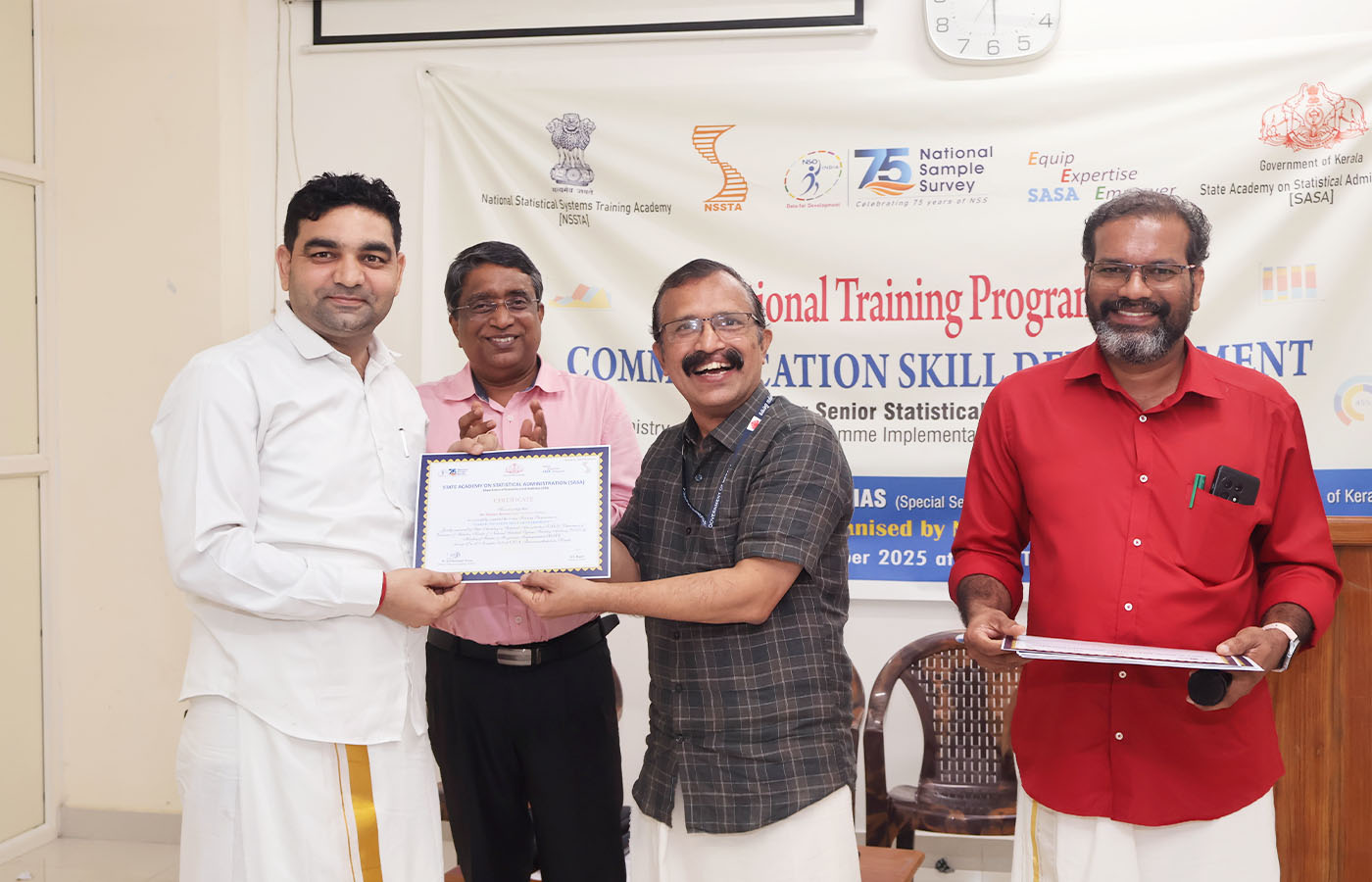 Presenting certificate to Sri. Manjeet Kumar, Senior Statistical Officer, Training Unit, CDD, MoSPI, New Delhi