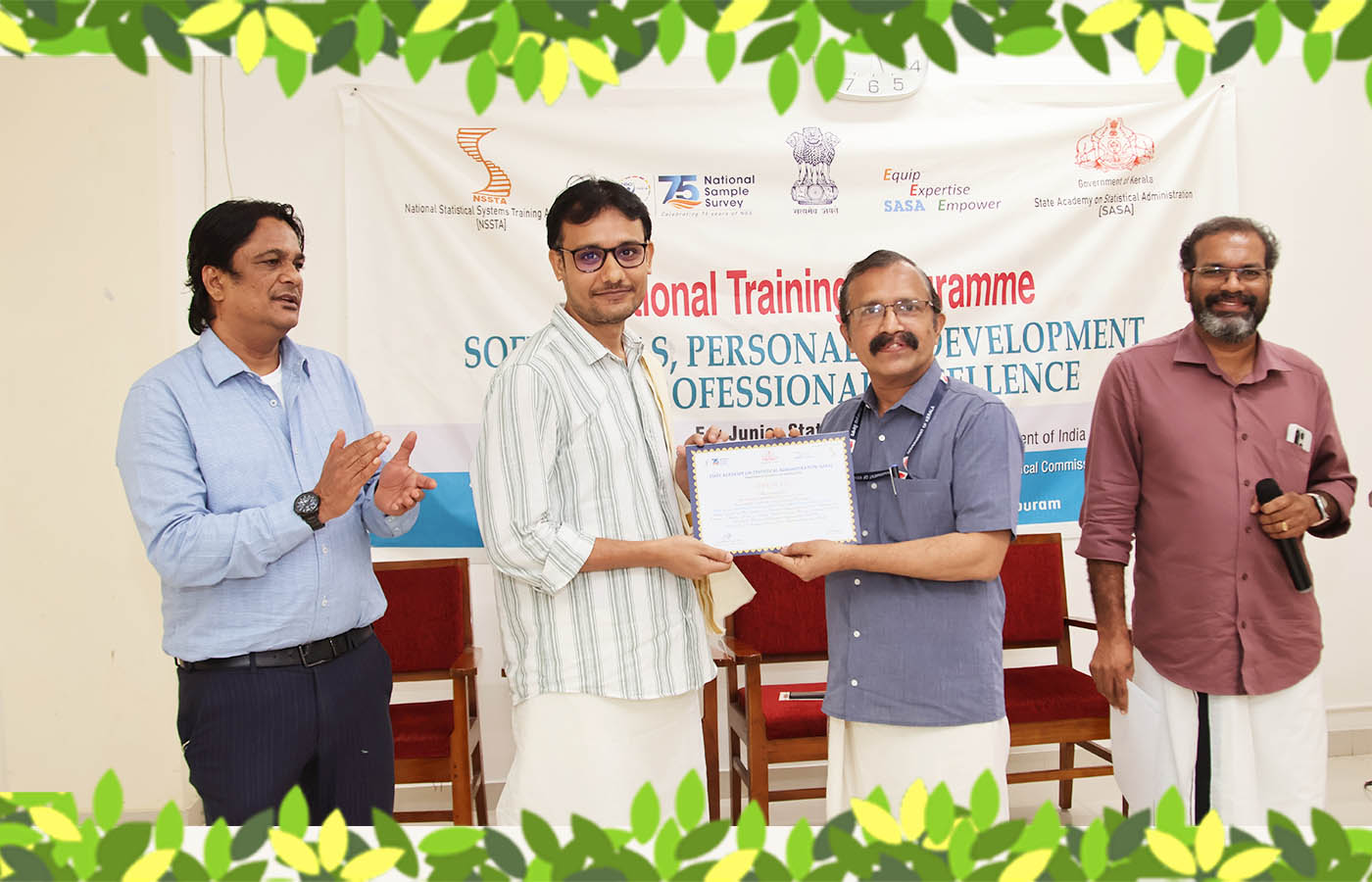 Presenting the certificate to Sri. Saradindu Chakraborty, Junior Statistical Officer, NSO (FOD) RO Kolkata